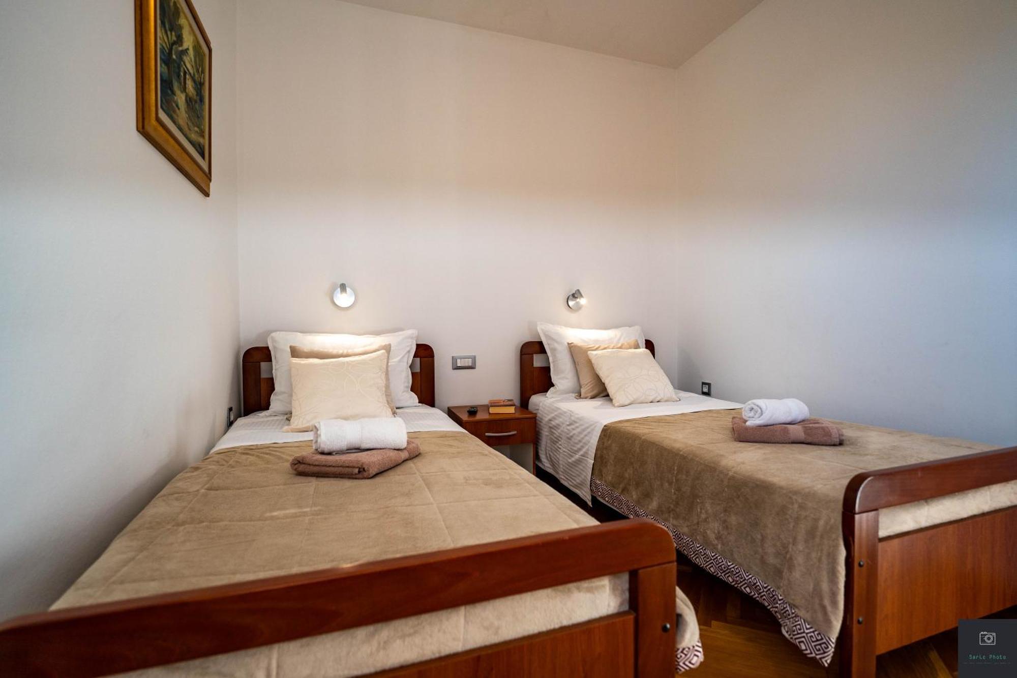 Apartman Nino PUY Exterior foto