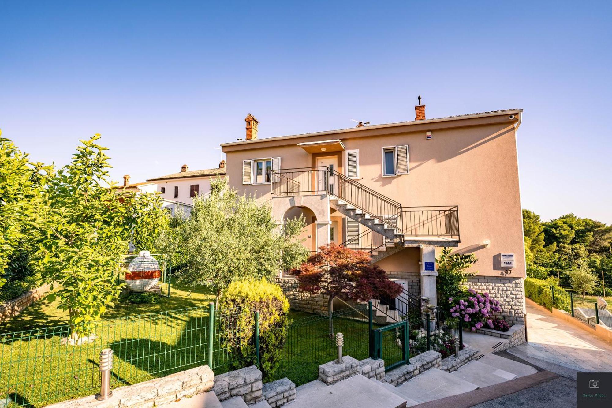 Apartman Nino PUY Exterior foto